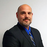 Tom Valenzano headshot